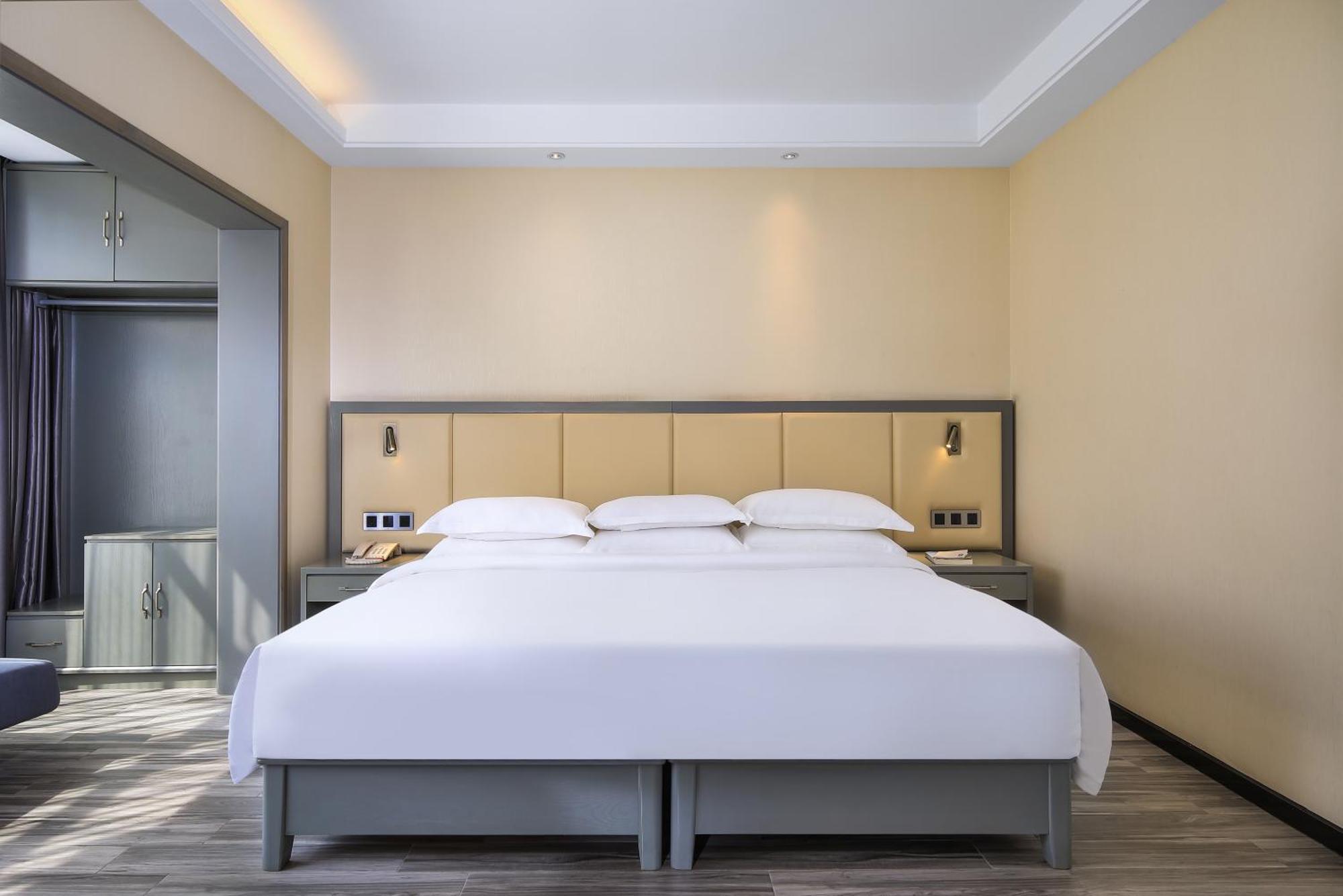 Wing Hotel Guilin - Central Square ห้อง รูปภาพ