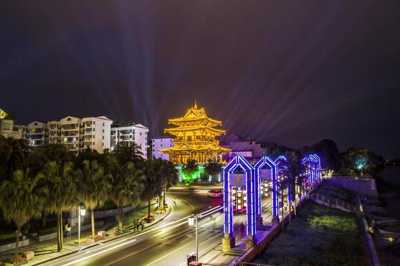 Wing Hotel Guilin - Central Square ภายนอก รูปภาพ