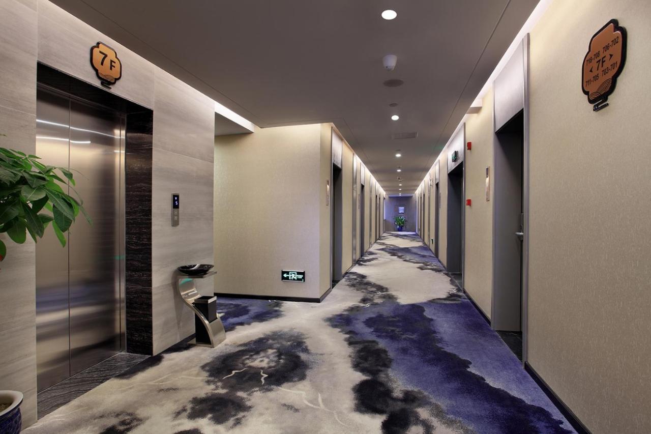 Wing Hotel Guilin - Central Square ภายนอก รูปภาพ