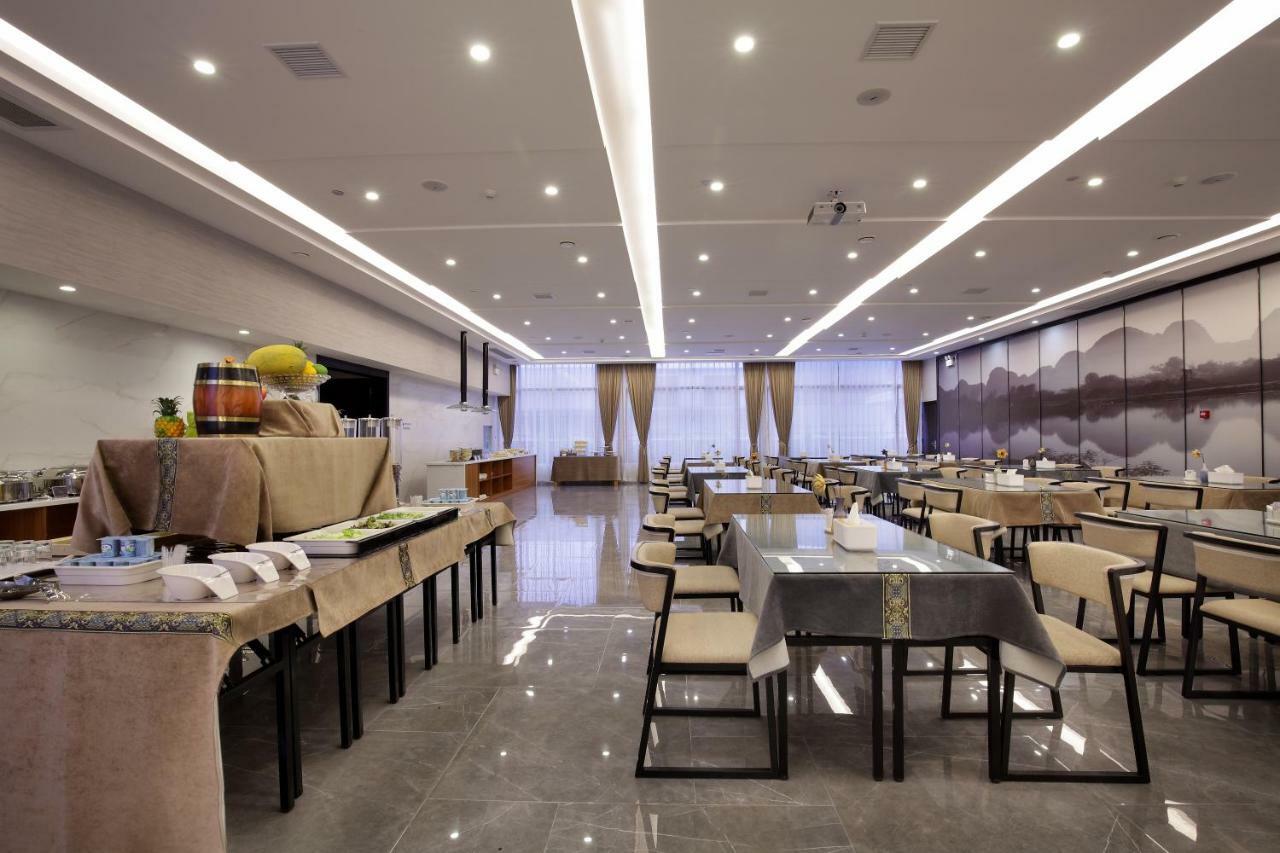 Wing Hotel Guilin - Central Square ภายนอก รูปภาพ